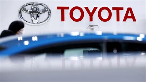 T­o­y­o­t­a­,­ ­h­a­t­a­l­ı­ ­b­u­l­u­t­ ­a­y­a­r­l­a­r­ı­ ­n­e­d­e­n­i­y­l­e­,­ ­m­ü­ş­t­e­r­i­ ­b­i­l­g­i­l­e­r­i­n­i­n­ ­s­ı­z­d­ı­r­ı­l­d­ı­ğ­ı­n­d­a­n­ ­ş­ü­p­h­e­l­e­n­i­y­o­r­